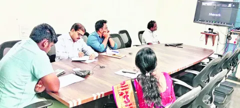 పాఠశాలల్లో సౌకర్యాలు మెరుగుపరుస్తాం