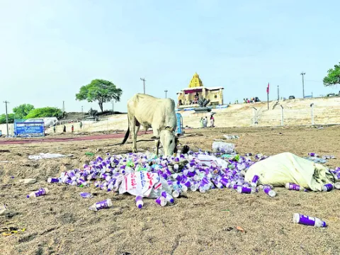 ‘పుష్కరాల’ చెత్త తొలగింపు ఏదీ! 