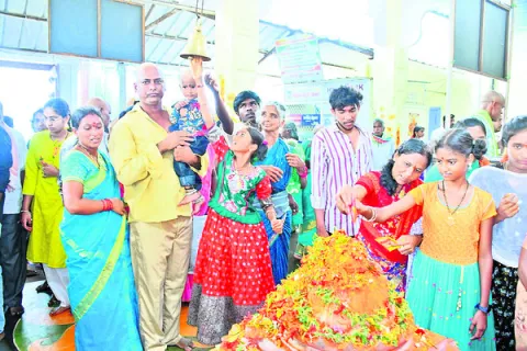 వేంకట
