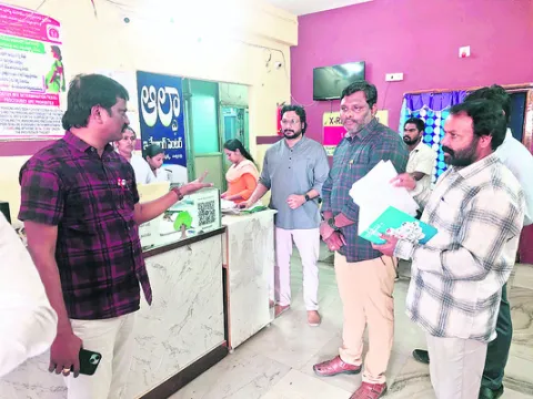 షరా మామూలే