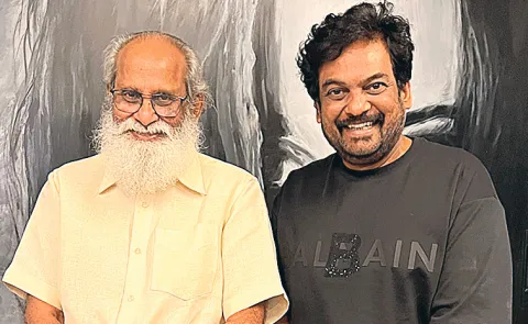 Puri Jagannadh Met Vijayendra Prasad