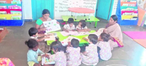అమ్మమాట.. అంగన్‌వాడీ బాట 