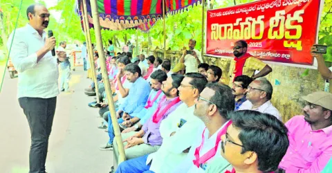 మాన్యువల్‌ కౌన్సెలింగ్‌ నిర్వహించాలి 