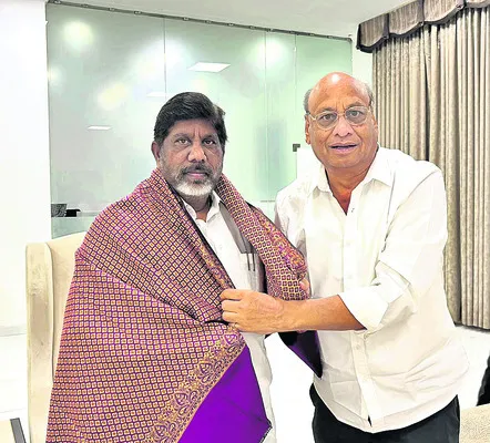 మారుపేర్ల మార్పుపై డిప్యూటీ సీఎం సానుకూలం 