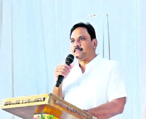 సొంత గనులు కేటాయించాలి 
