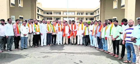 అర్హులకే పథకాలు అందించాలి 