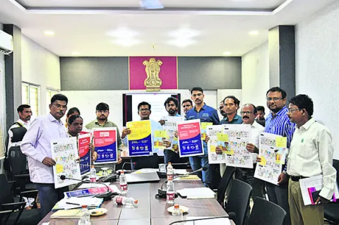 మానవ అక్రమ రవాణాకు పాల్పడితే కఠిన చర్యలు 
