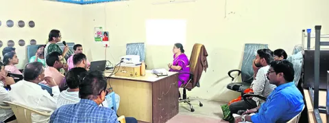 ఖజానా శాఖలో బదిలీలు 