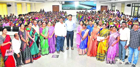 మహిళలు అంచనాకు మించి శ్రమించారు