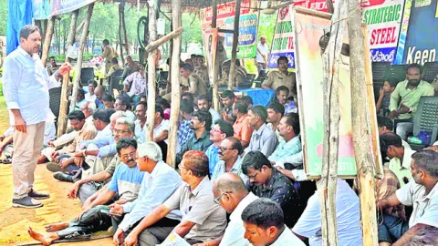 ఉక్కు ఉద్యమంపై కుట్ర