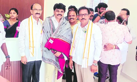 బీవీసీ అక్షర్‌ ఇంటర్నేషనల్‌ స్కూల్‌ ప్రారంభం 