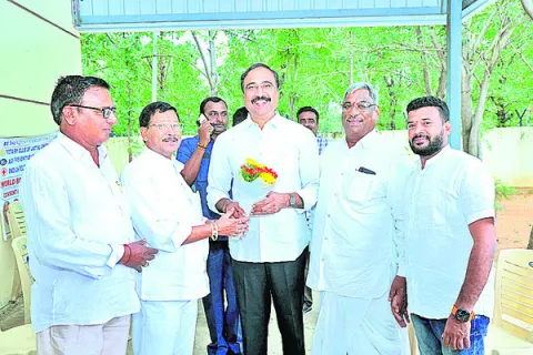 రాయికల్‌ బల్దియా అభివృద్ధికి రూ.15 కోట్లు