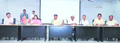 నిర్వహణ మరింత మెరుగుపడాలి