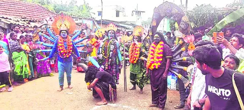 ఘనంగా
