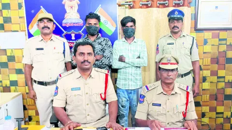 వ్యక్తిపై దాడి కేసులో  నలుగురి రిమాండ్‌
