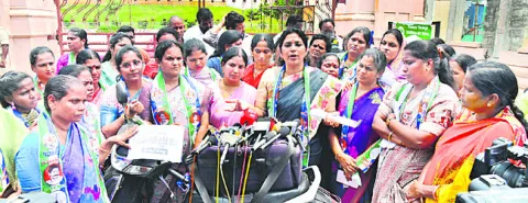యథేచ్ఛగా లైంగిక దాడులు 