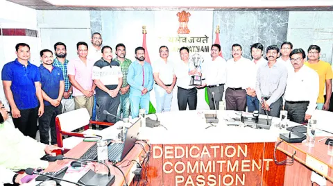 వాల్తేర్‌ లోకోకు రెండో స్థానం