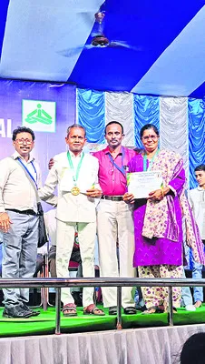 జాతీయ స్థాయి యోగా పోటీల్లో ప్రతిభ 