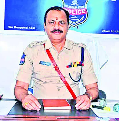 అక్రమార్కులు ఎవరు?
