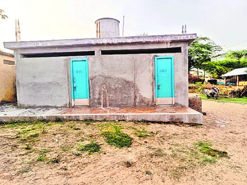తడ‘బడ