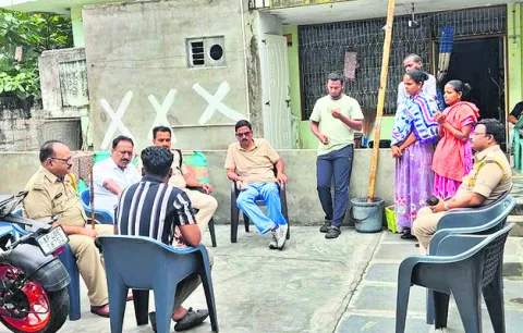 నాటు సారా నిర్మూలన అందరి బాధ్యత 
