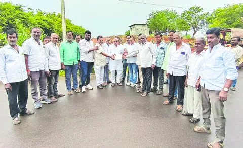 కేసారం ఓటర్లను చేవెళ్ల వార్డులోకే కలపాలి 