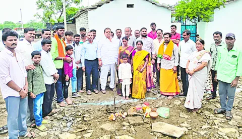 నిరుపేదలకే ఇందిరమ్మ ఇళ్లు