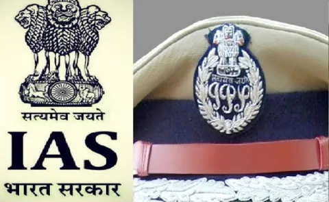 Massive Transfer Of Ias Officers In Telangana