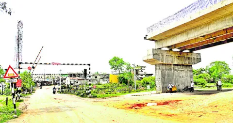 ఆర్వోబీ ఆలస్యం