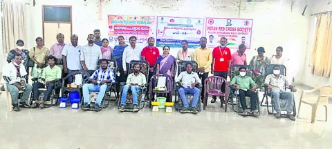 రక్తదాన శిబిరానికివిశేష స్పందన