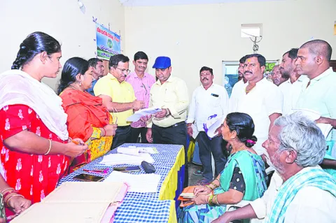త్వరితగతిన సమస్యలు పరిష్కారం 