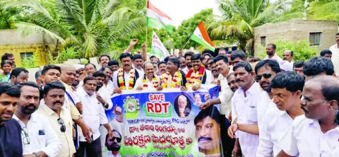 ఆర్డీటీపై ఆంక్షలు ఎత్తివేయాలి 