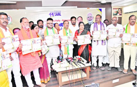 11 ఏళ్ల నరేంద్ర మోదీ పాలన అద్భుతం