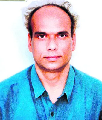 ఫస్ట్‌ ఇంజినీర్‌.. శాస్త్రవేత్త
