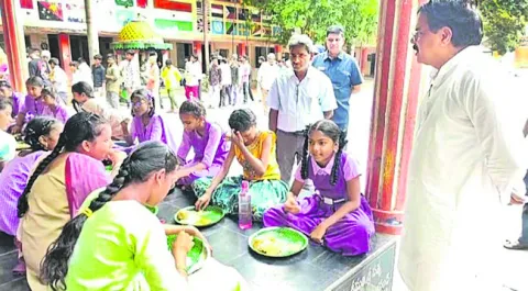 ప్రభుత్వ విద్య బలోపేతమే ధ్యేయం