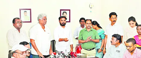 యోగాంధ్ర ప్రత్యేక గీతం టీజర్‌ విడుదల 