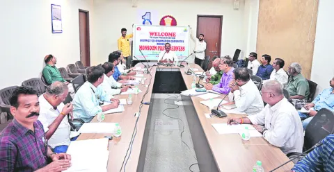 సీజనల్‌ వ్యాధులపై అప్రమత్తంగా ఉండాలి 