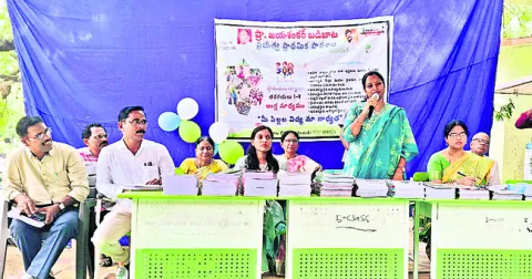 మరిన్ని పీఎంశ్రీ స్కూళ్ల ఎంపికకు కృషి 