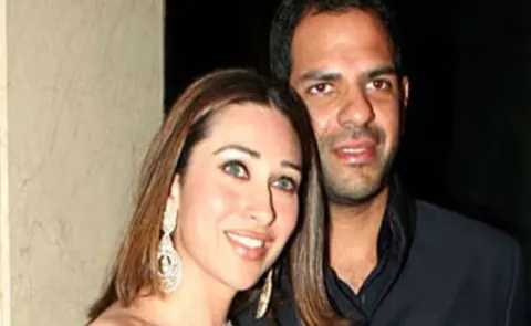 Karisma Kapoor Ex Husband Sunjay Kapur Dies Of Heart Attack