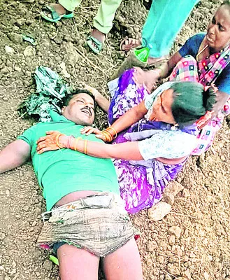 తాటిచెట్టుపై నుంచి పడి గీత కార్మికుడి మృతి