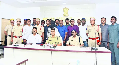 మేనత్తను హతమార్చిన మేనల్లుడి అరెస్టు 