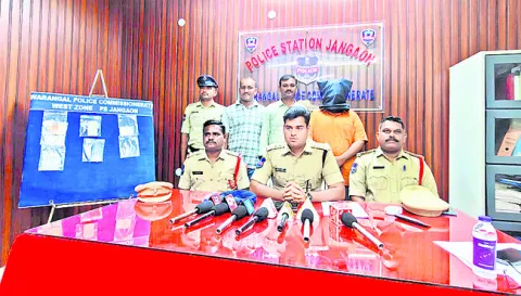 ఏటీఎం అంతర్రాష్ట్ర దొంగ అరెస్ట్‌ 
