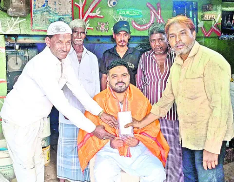 సికిందర్‌ హుస్సేన్‌కు లెజెండ్‌ అవార్డు 