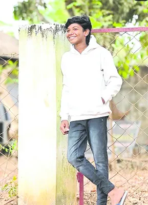 సముద్రంలో గల్లంతైన బాలుడి మృతి 