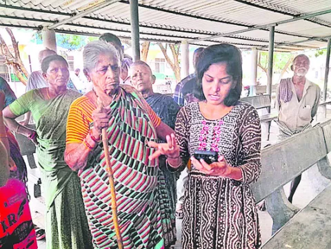 మా మధ్య ఎటువంటి గొడవలు లేవు 