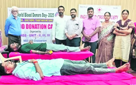 ఎంజీ యూనివర్సిటీలో రక్తదాన శిబిరం