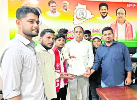 ఫీజుల నియంత్రణ చట్టం తీసుకురావాలి 
