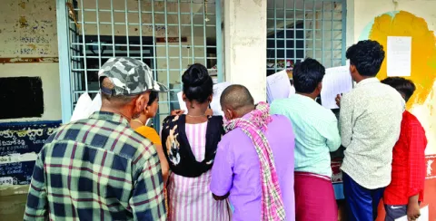 కొందరికే ‘వందనం’ 