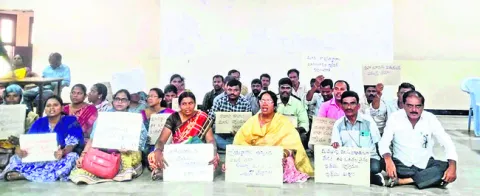 ఉపాధ్యాయులకు తప్పని జాగరణ