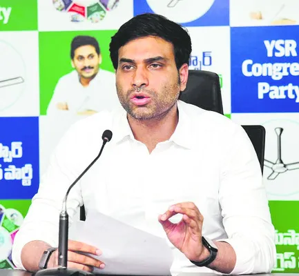 సుప్రీం తీర్పు.. ప్రజాస్వామ్యాన్ని నిలబెట్టింది 